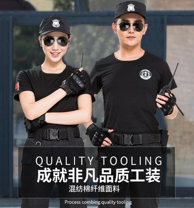 苏州bwin官方首页
，公司秉承以创新设计，用料精良，做工精致的职业理念，受到顾客的普遍好评。公司主要做短袖保安服-春秋工作服-协警服-冬季工作服。